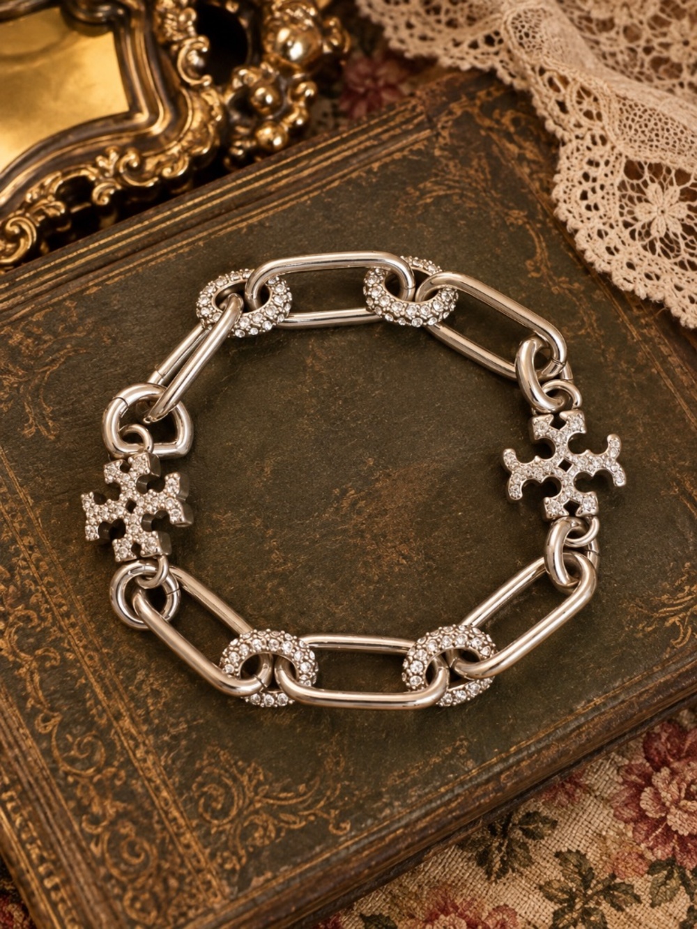 🆕 TORY BURCH • Silver Roxanne Crystal Chain Bracelet